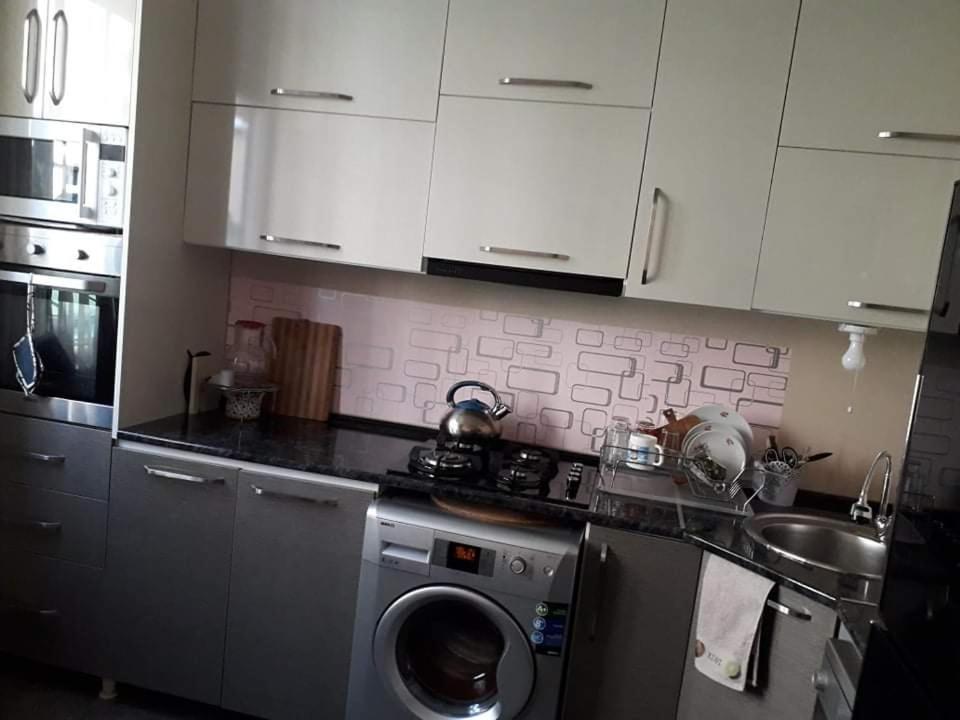 Guest House Kldiashvili Batumi Quarto foto